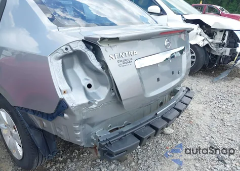 2011 Nissan Sentra 2.0 z USA, uszkodzony, nr VIN 3N1AB6AP2BL643102